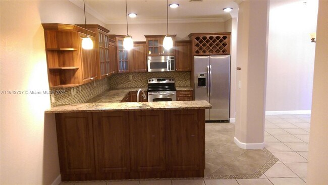 Building Photo - 4321 SW 160th Ave