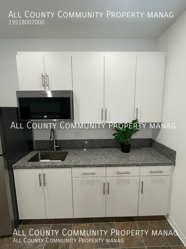 Building Photo - 2398 Diamond Edge Rd