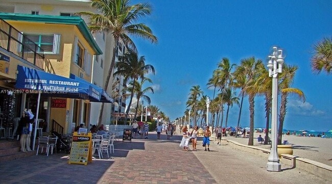 Building Photo - 1500 S Ocean Dr