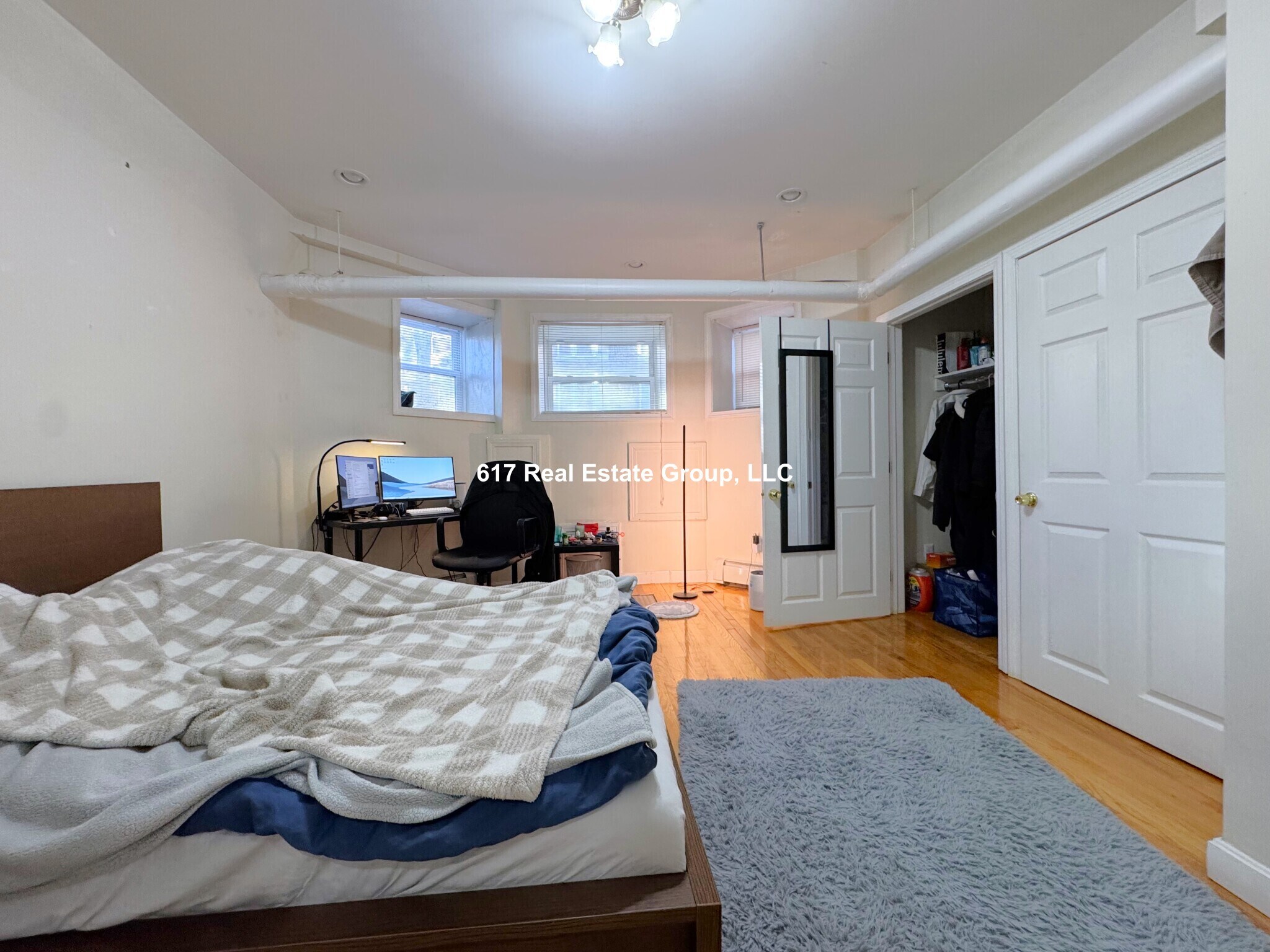 Building Photo - 22 Euston St