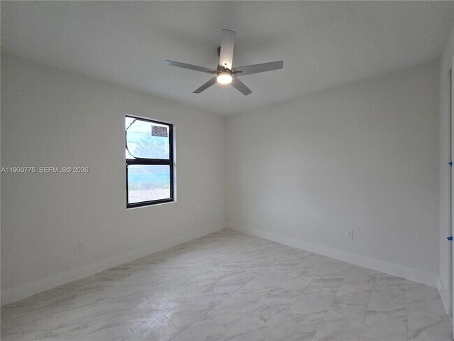 Building Photo - 4626 Connie Ave N