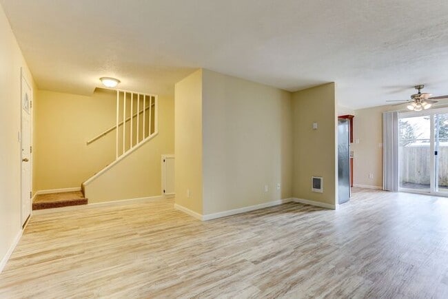 Building Photo - Completely remodeled with Washer/Dryer in ...