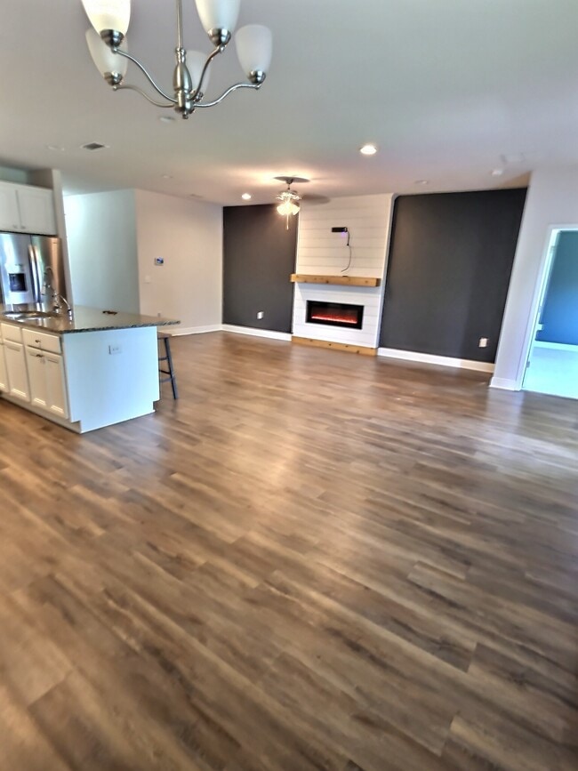 Building Photo - 479 Eagle Lake Wy