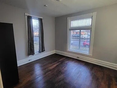 Building Photo - 2108 16th Ave S