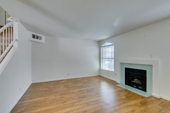 Building Photo - 2838 Dawn Crossing Dr