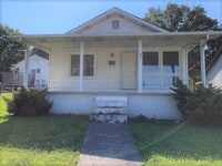 Building Photo - 2 Bedroom / 1 Bath Home  Kingsport, TN