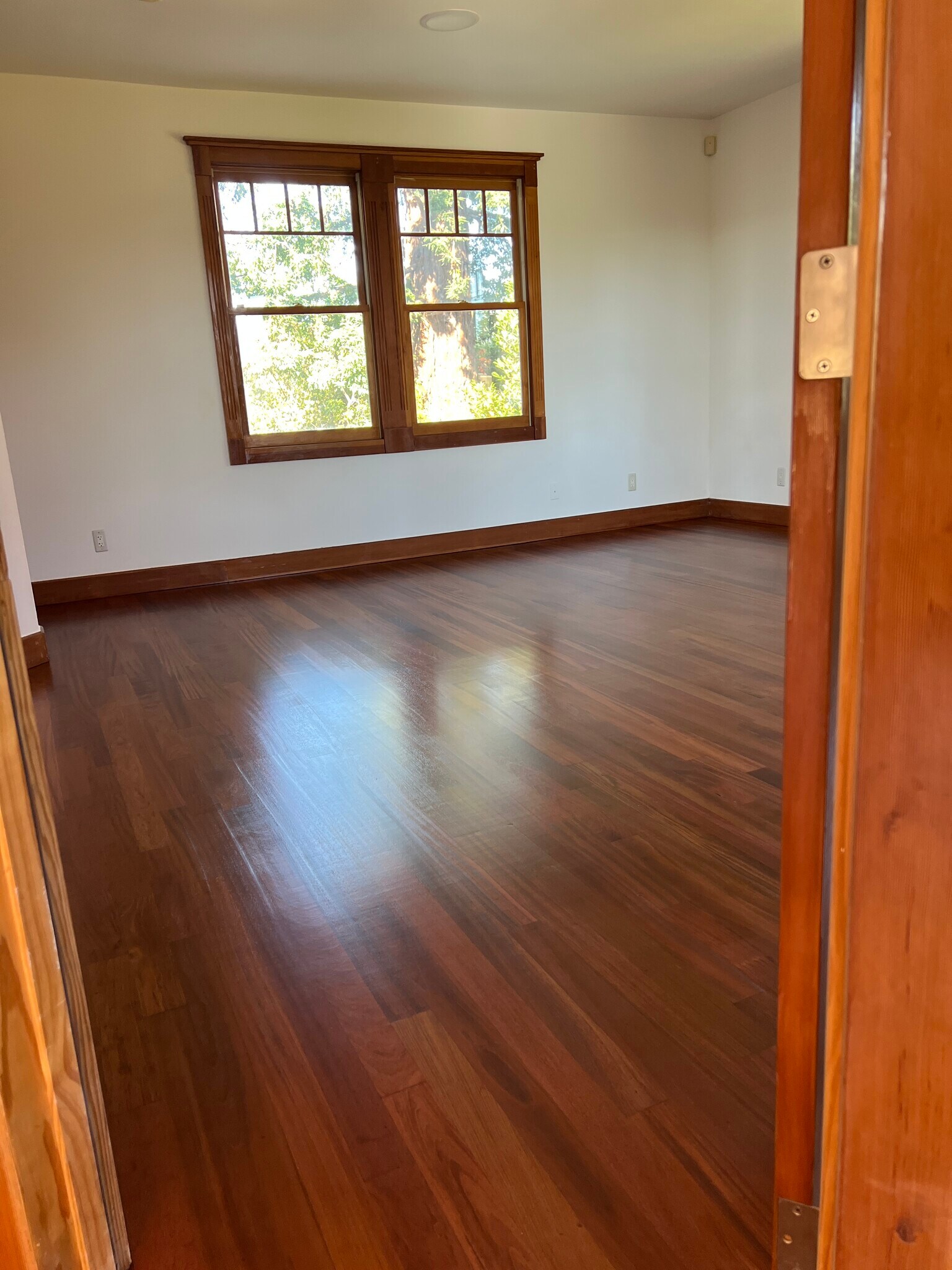 Building Photo - 5825 Saint Paul Ct