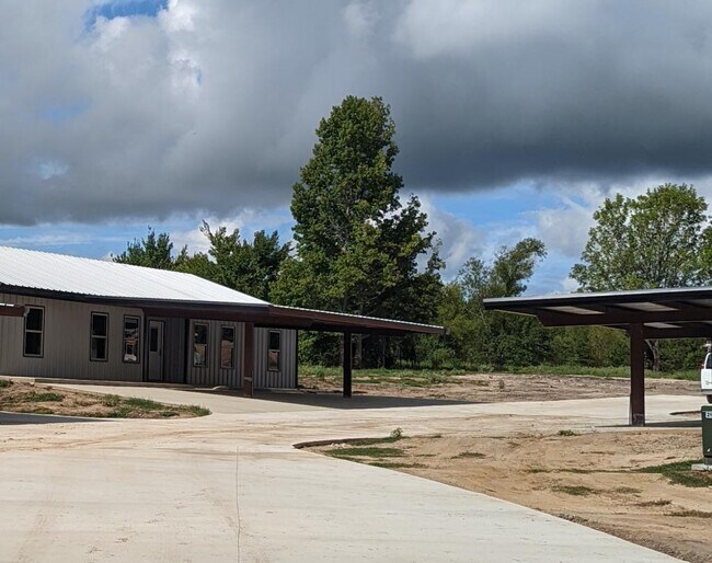 Building Photo - 7901 State Highway 19 South B