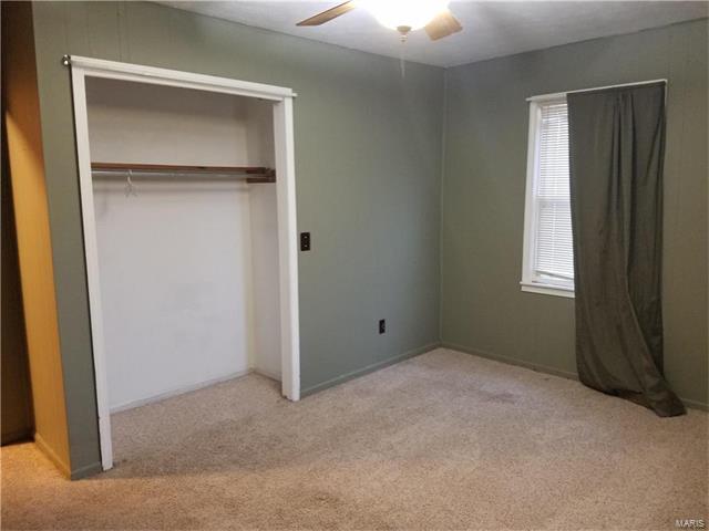 Building Photo - 727 Dale Ln