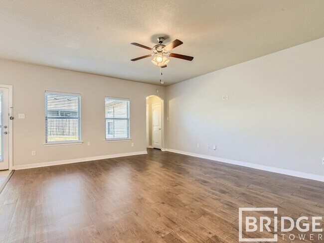 Building Photo - 9212 Abaco Way