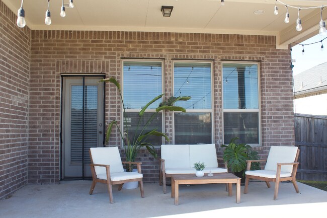 Building Photo - 14350 Gold Rush Pass