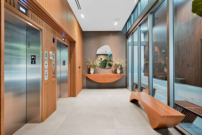 Building Photo - 239 SW 9th St