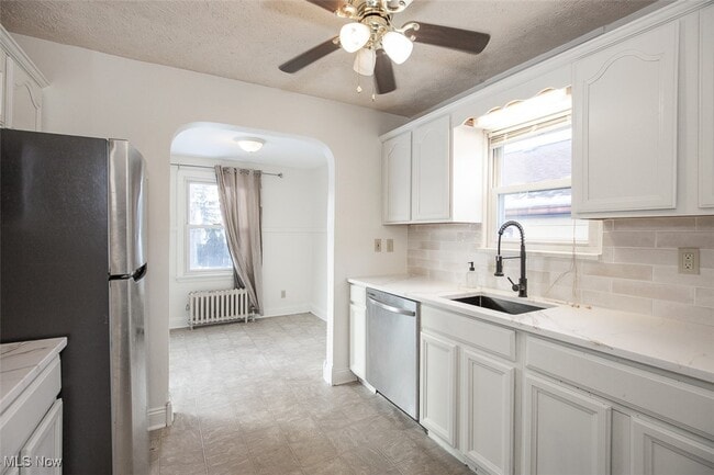 Building Photo - 4082 W 204th St