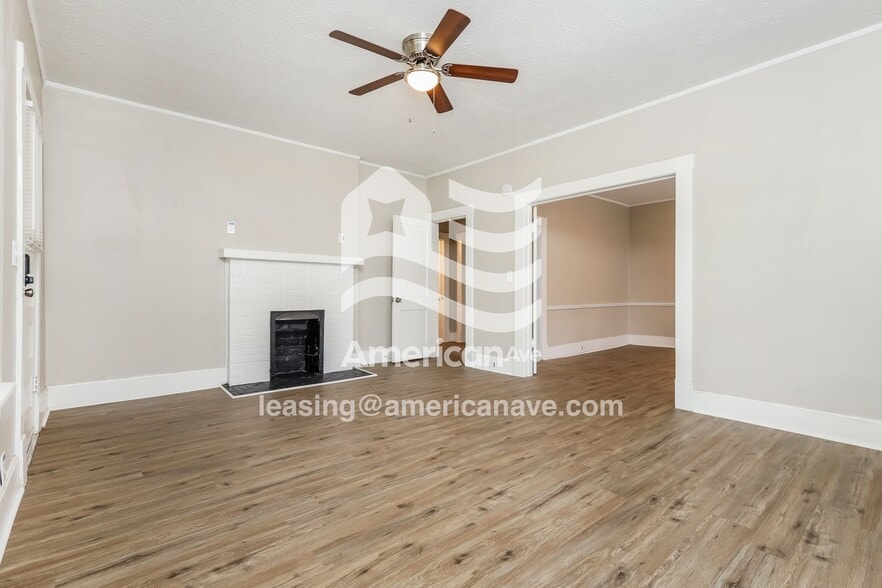 Building Photo - 1404 21st St