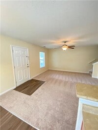 Building Photo - 27 Rosa Ln