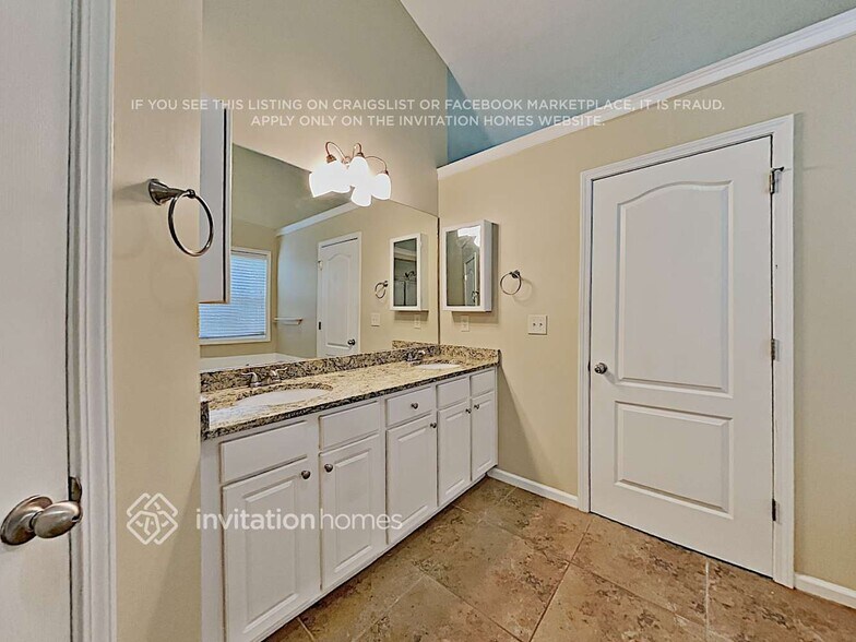 Building Photo - 3186 Millash Run NE