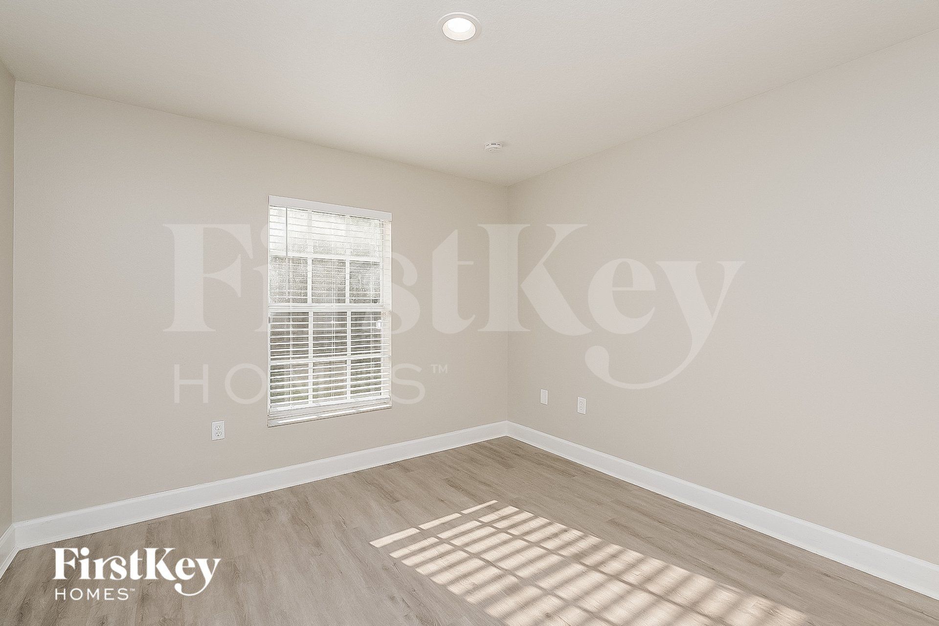 Building Photo - 5322 Plum Ave