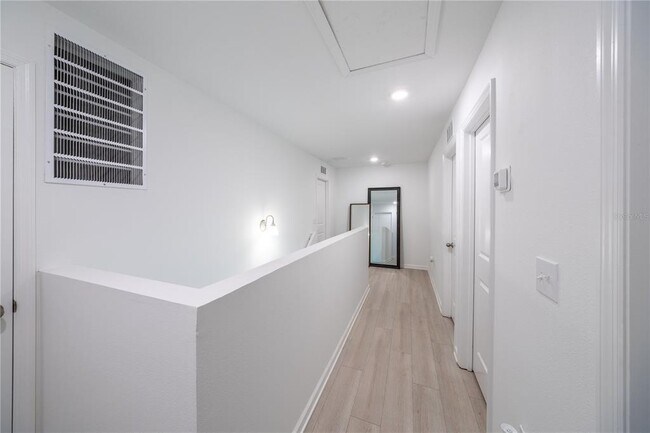Building Photo - 8688 Sportsman Lp