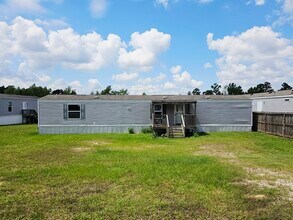 Building Photo - 16618 Fairman Dr