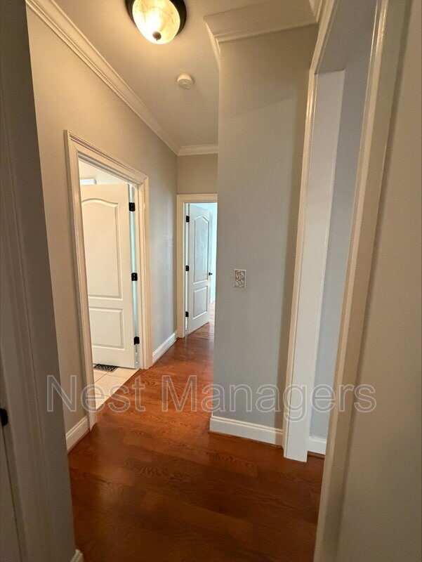 Building Photo - 2409 Thorngrove Ct