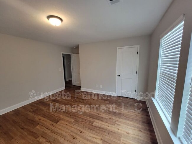 Building Photo - 1554 Baldwin Lakes Dr