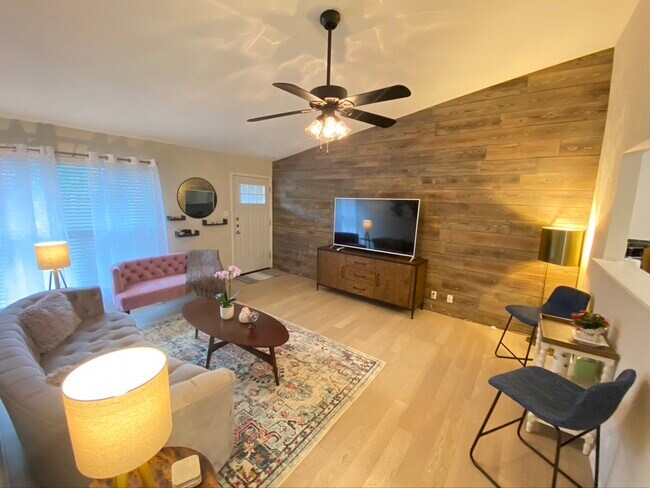 Unit #A - 6715 West Gate Blvd