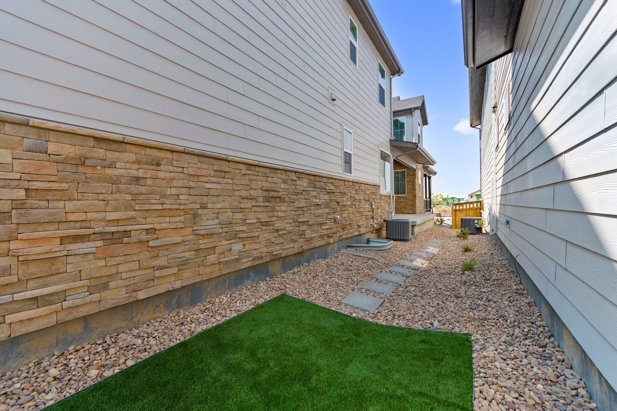 Building Photo - 6106 Netherland Ct