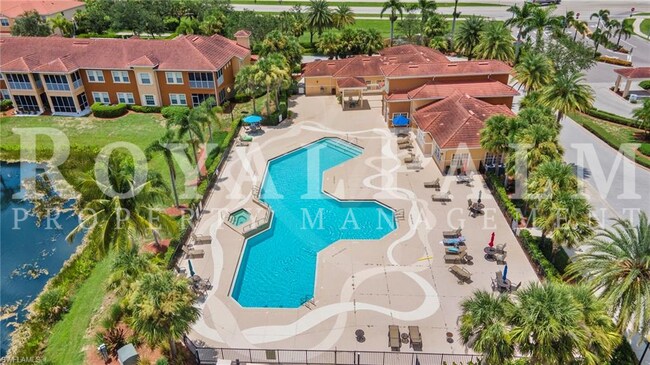 Building Photo - 8895 Via Isola Court