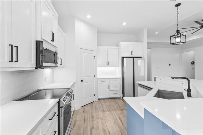 Building Photo - 7721 Nadia Dr