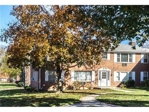 Building Photo - 99 Shadow Ln