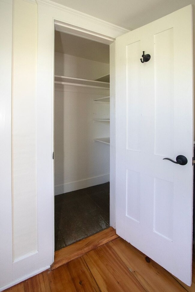 Building Photo - Amazing, Rarely Available Farmhouse with Carriage House and Garage