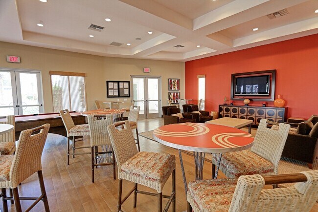 Building Photo - 13021 Central Ave