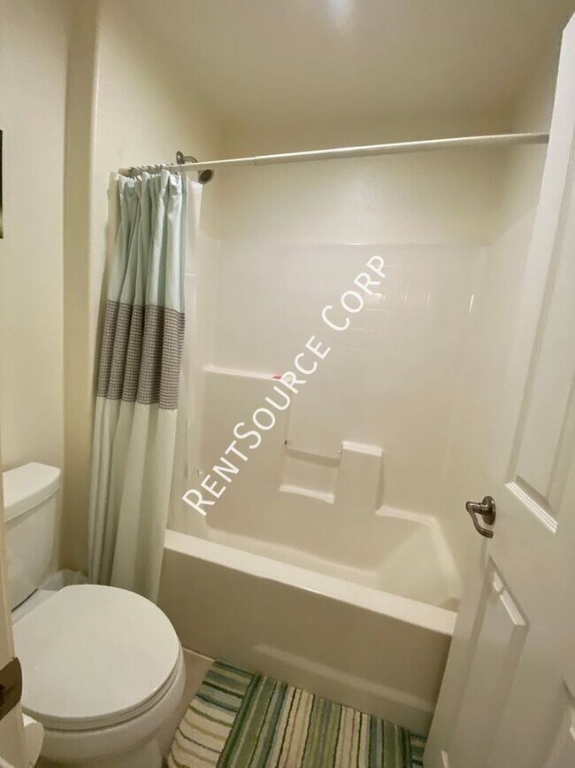 Building Photo - 28408 Camino Del Arte Dr