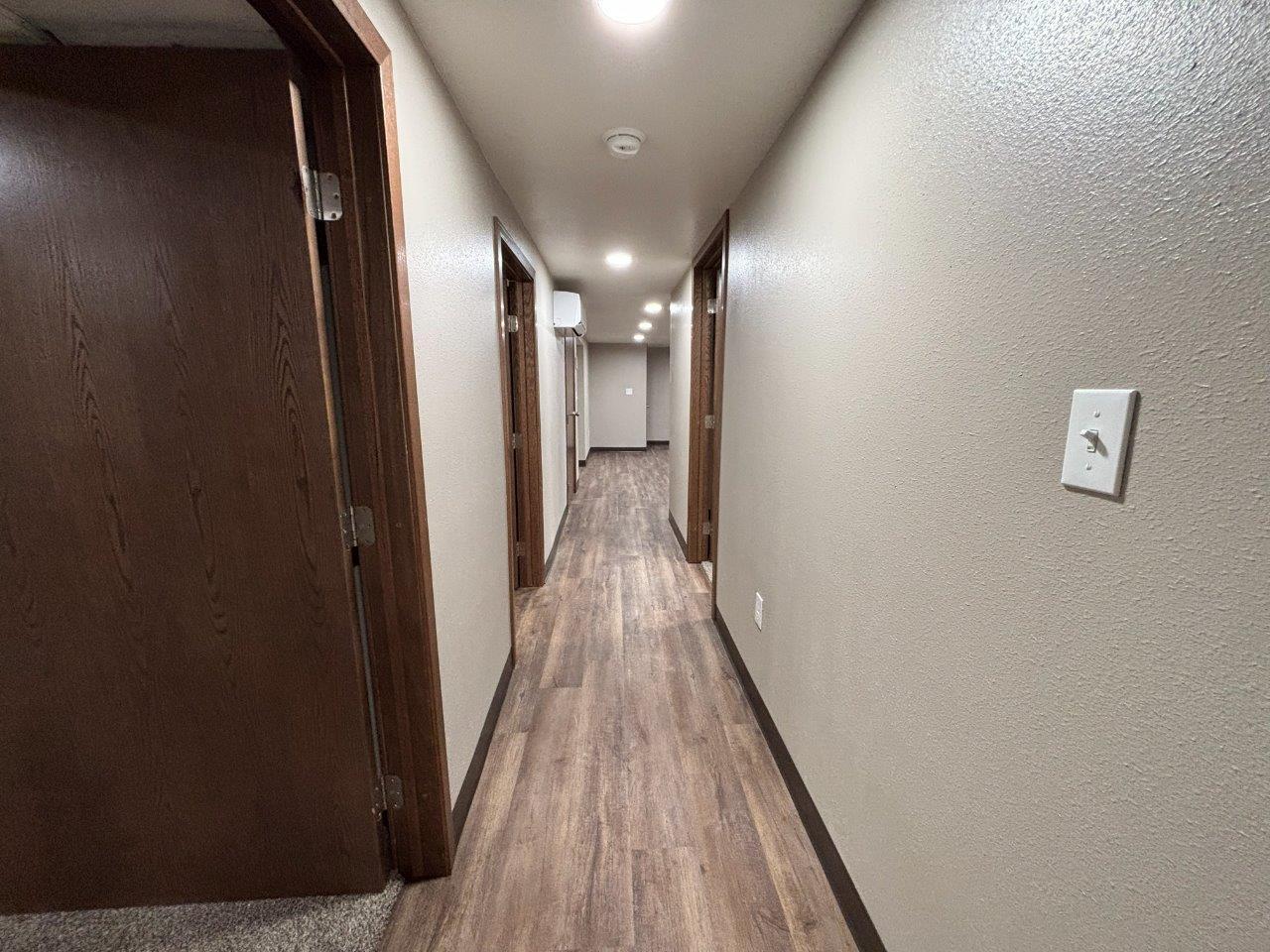 Building Photo - 510 US-14