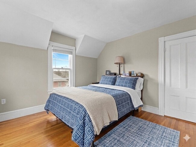 Building Photo - 189 Kendrick Ave