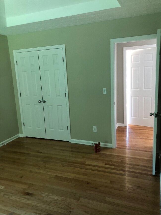 Building Photo - 1414 Schley Plz