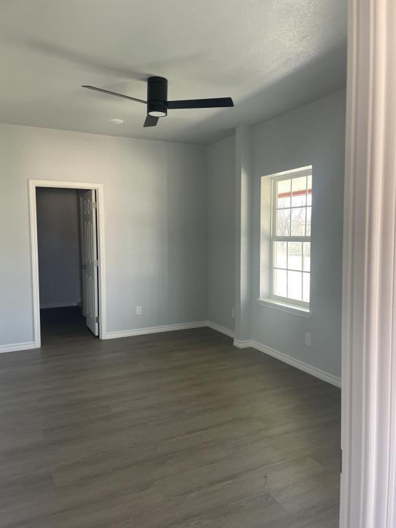 Building Photo - 11615 TX-36