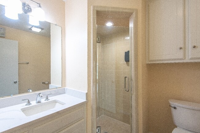 Building Photo - 613 Doe Trail