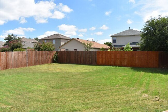 Building Photo - 5212 Grayson Ridge Dr