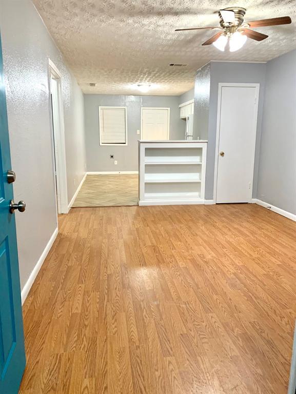 Building Photo - 7523 Lockwood Dr