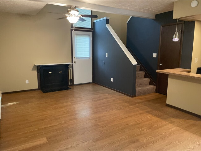 Building Photo - Tallmadge Lofts