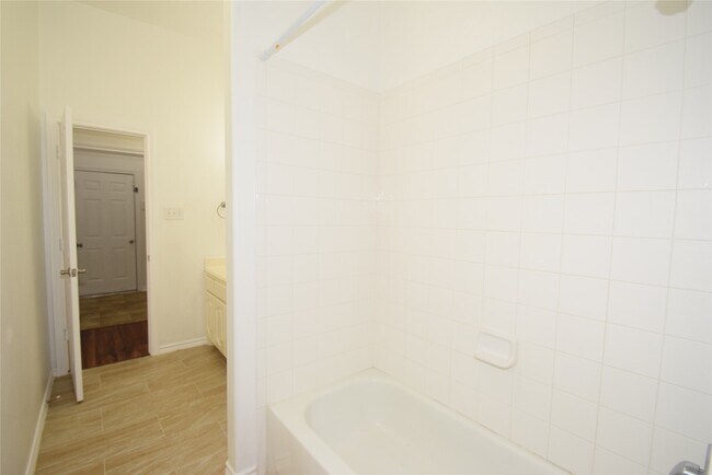 Building Photo - 5726 Indigo Trails Dr