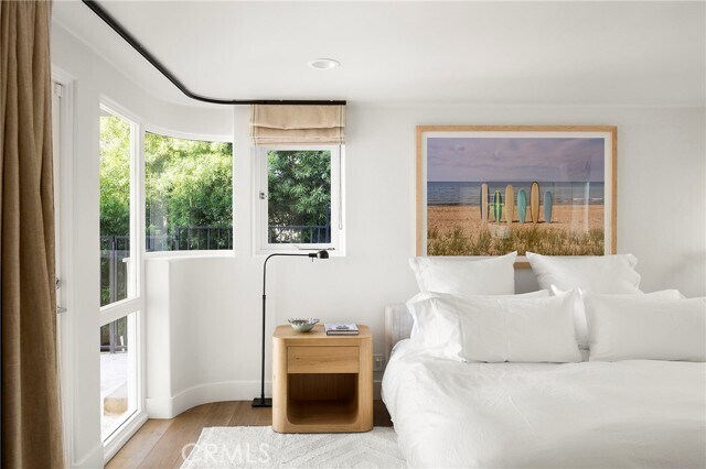 Building Photo - 52 N Portola