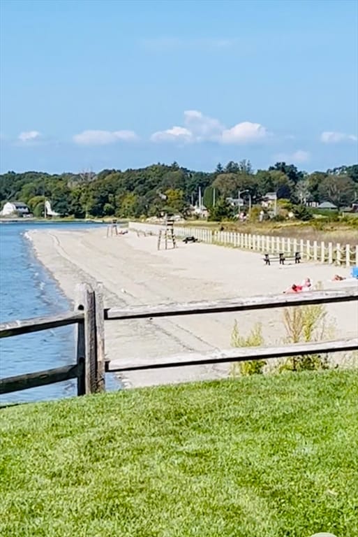 Building Photo - 21 Hillside Ave