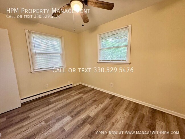 Building Photo - 3741 Woodford Ave NW