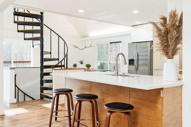 Building Photo - 928 Ditney Way