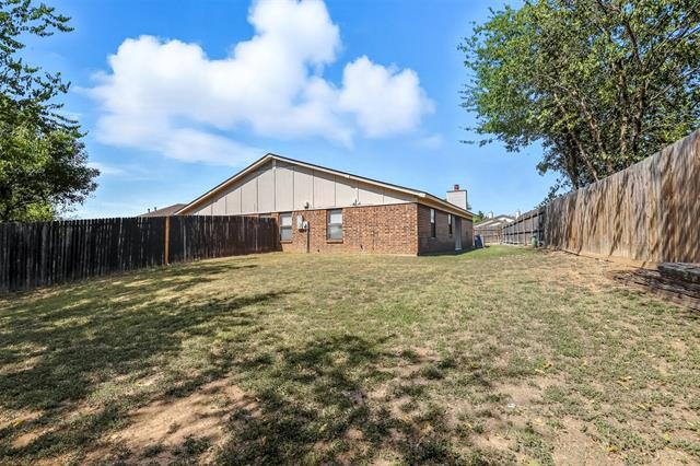 Building Photo - 2735 Countryside Ln
