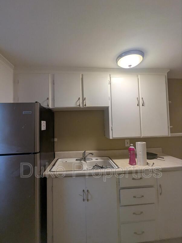 Building Photo - 183 Rockview Terrace