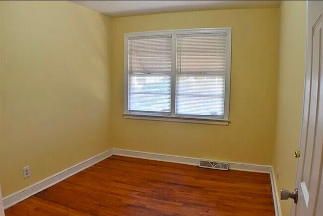 Building Photo - Hyatt Park