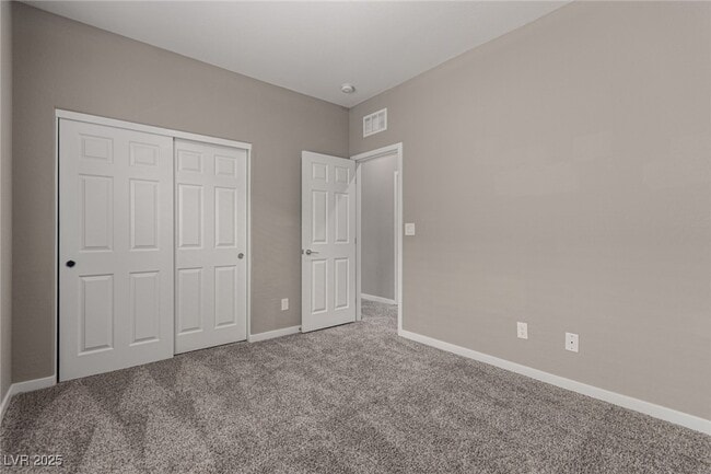 Building Photo - 759 Rogue Wave St